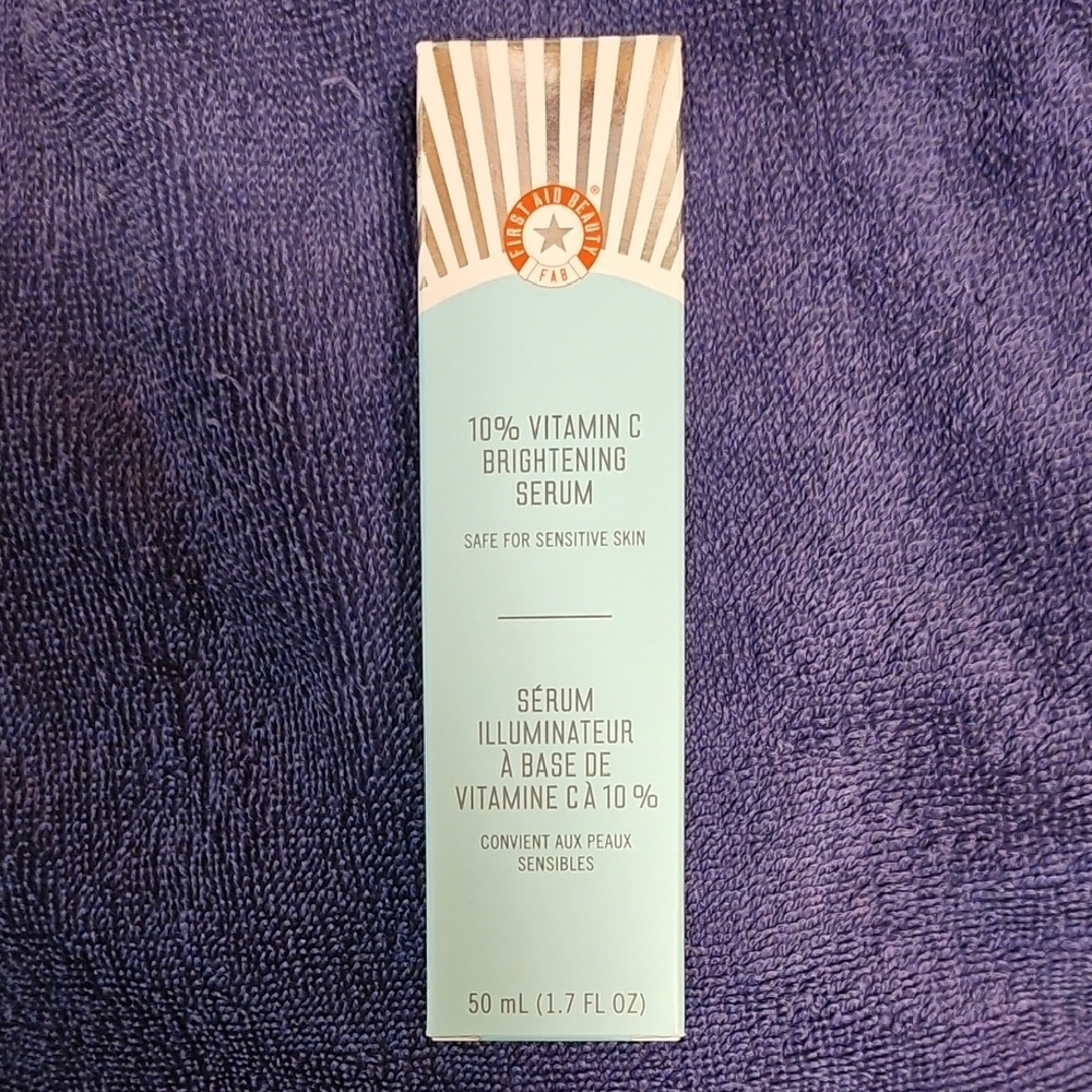 🎉HP🎉 First Aid Beauty Vitamin C Brightening Serum